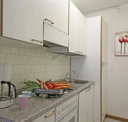 Dreizimmerwohnung In Eine Ebene アパート マネルバ・デル・ガルダ