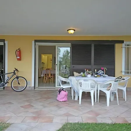 Dreizimmerwohnung In Eine Ebene アパート マネルバ・デル・ガルダ